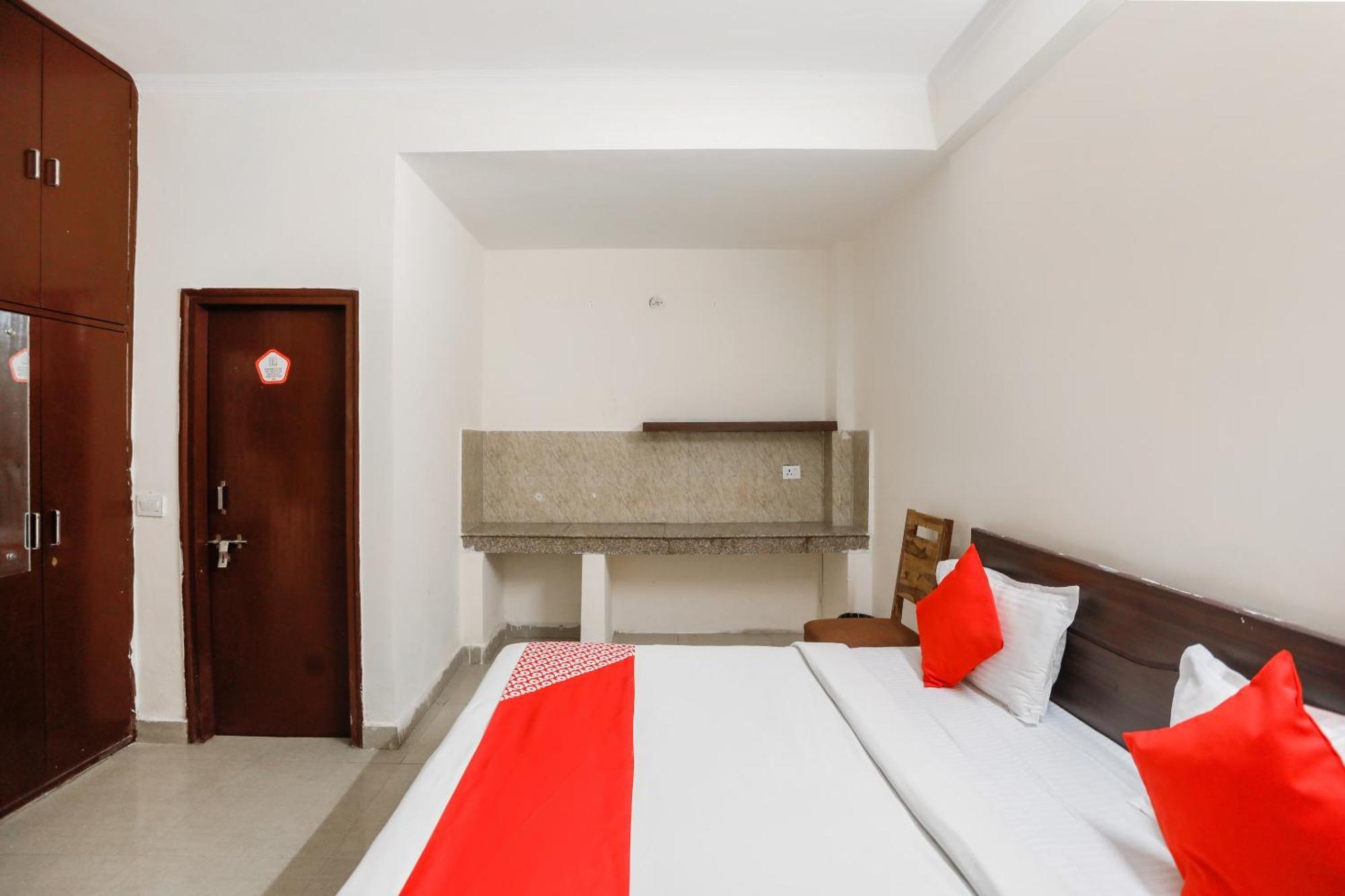 Hotel O Av Residency Near Botanic Garden Of Indian Republic نويدا المظهر الخارجي الصورة