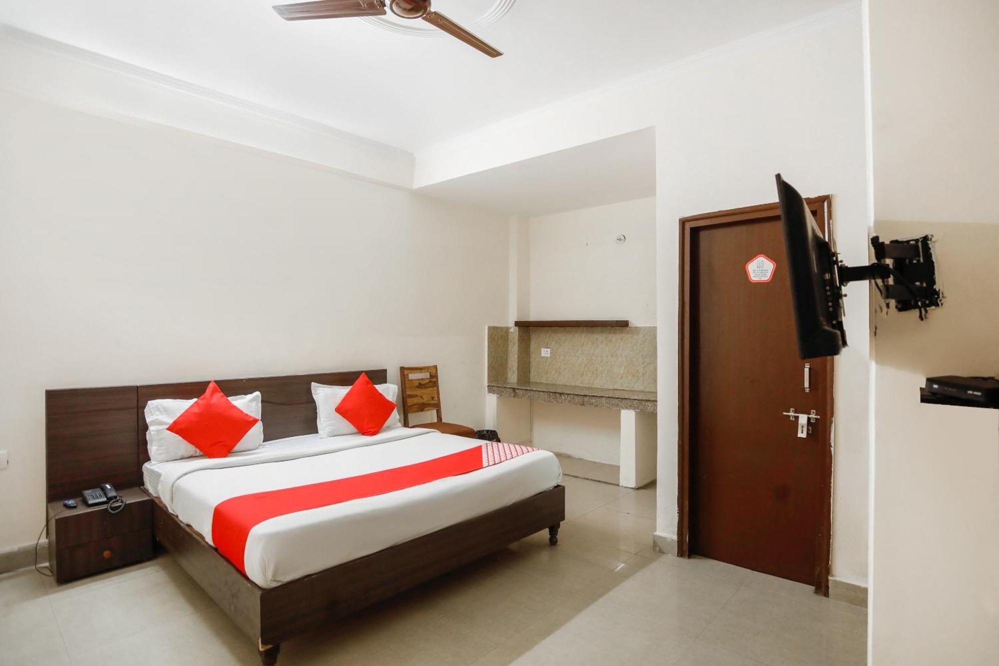 Hotel O Av Residency Near Botanic Garden Of Indian Republic نويدا المظهر الخارجي الصورة
